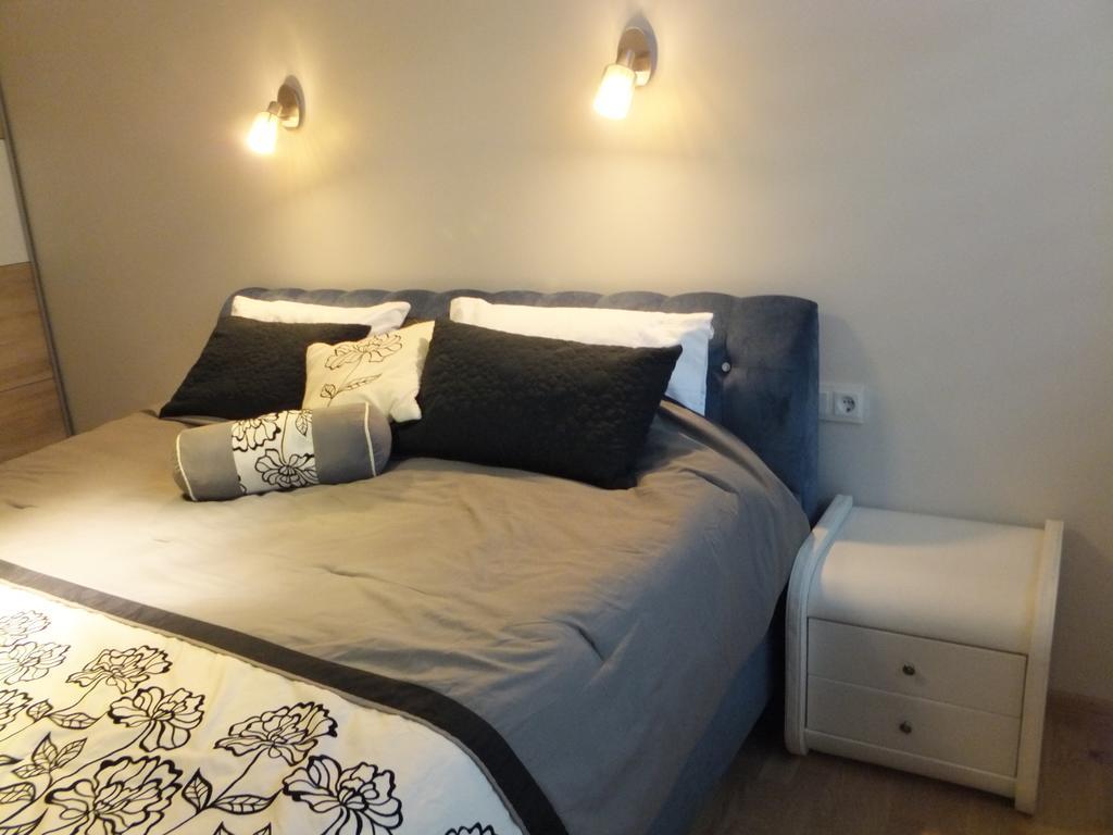 Siauliai Apartments - Traku Стая снимка